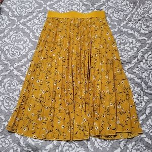 Yellow Pleated Floral Midi Skirt